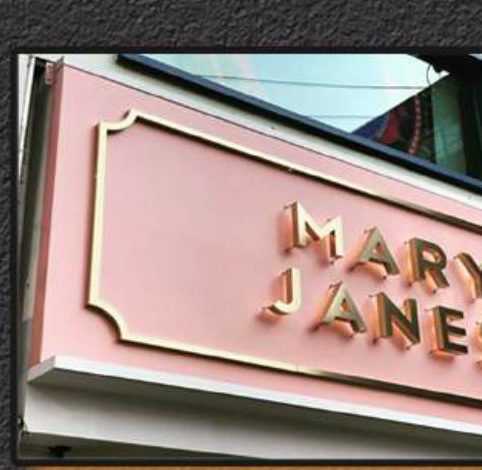 Restaurant Facade